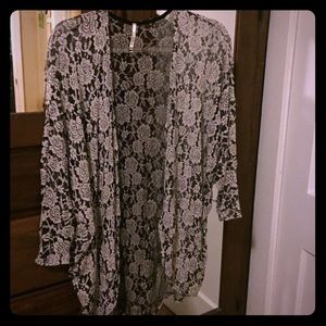 Black and white lace small kimono used